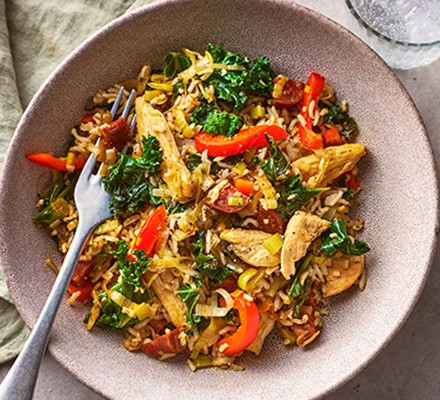 Chicken and leek stir fry with peppers