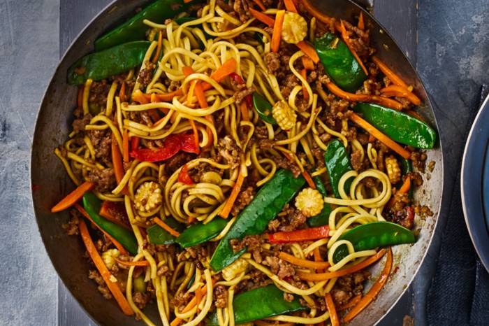 Pork mince stir-fry with vegetables and noodles Pork mince stir-fry with vegetables and noodles